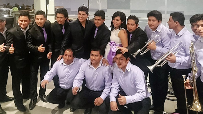 Orquesta Son De Clave, Jhon Kelvin